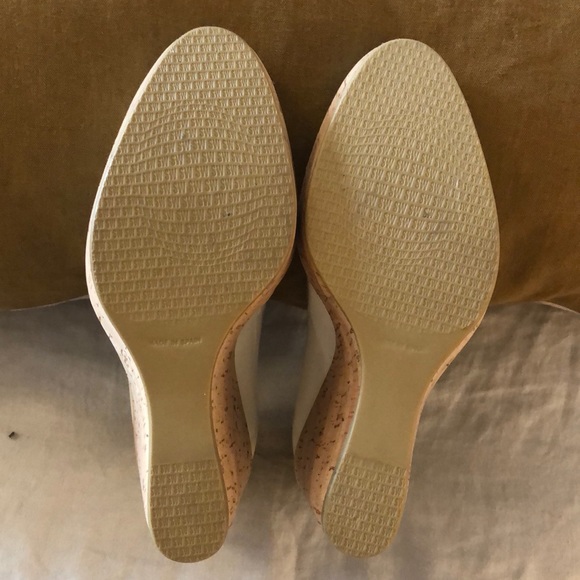 Stuart Weitzman White Wedges - Picture 3 of 4